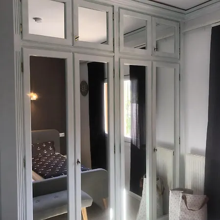 Olivos Villa